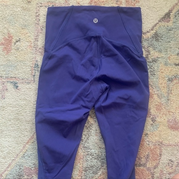 Lululemon 19” Crop - Picture 2 of 4